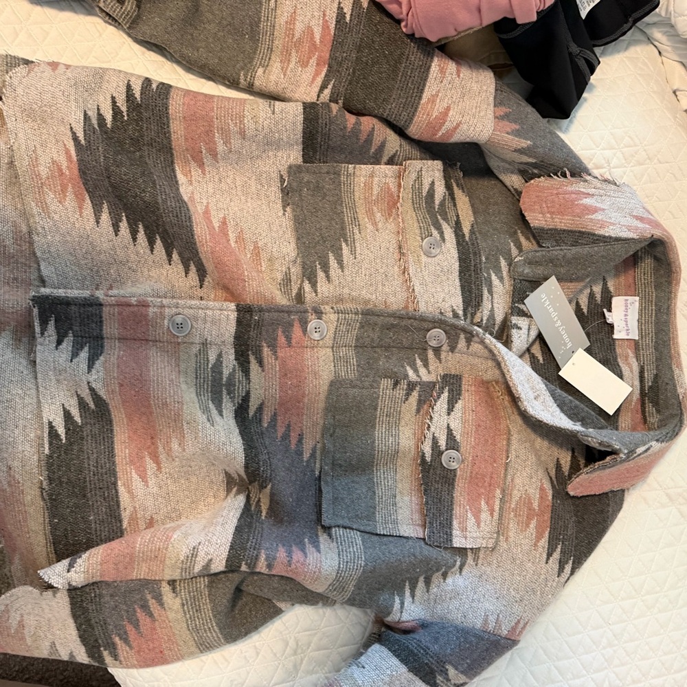 Aztec Patterned Women's Sweater - image 4